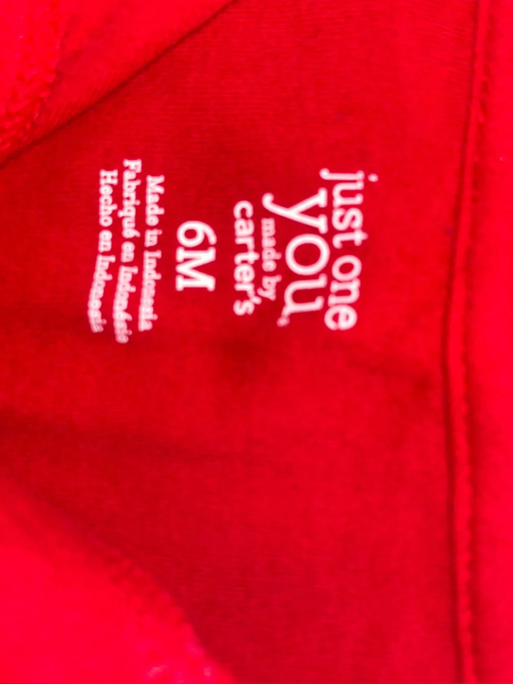 Carters carter red